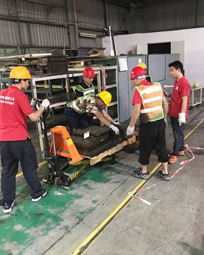 厂房搬迁 