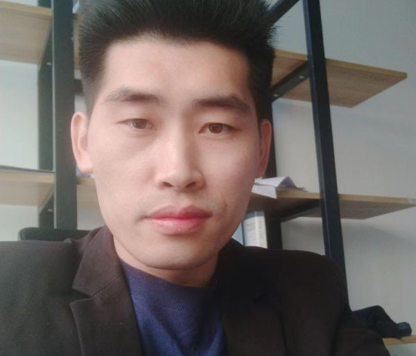 唐在銀（A組設(shè)計組長）