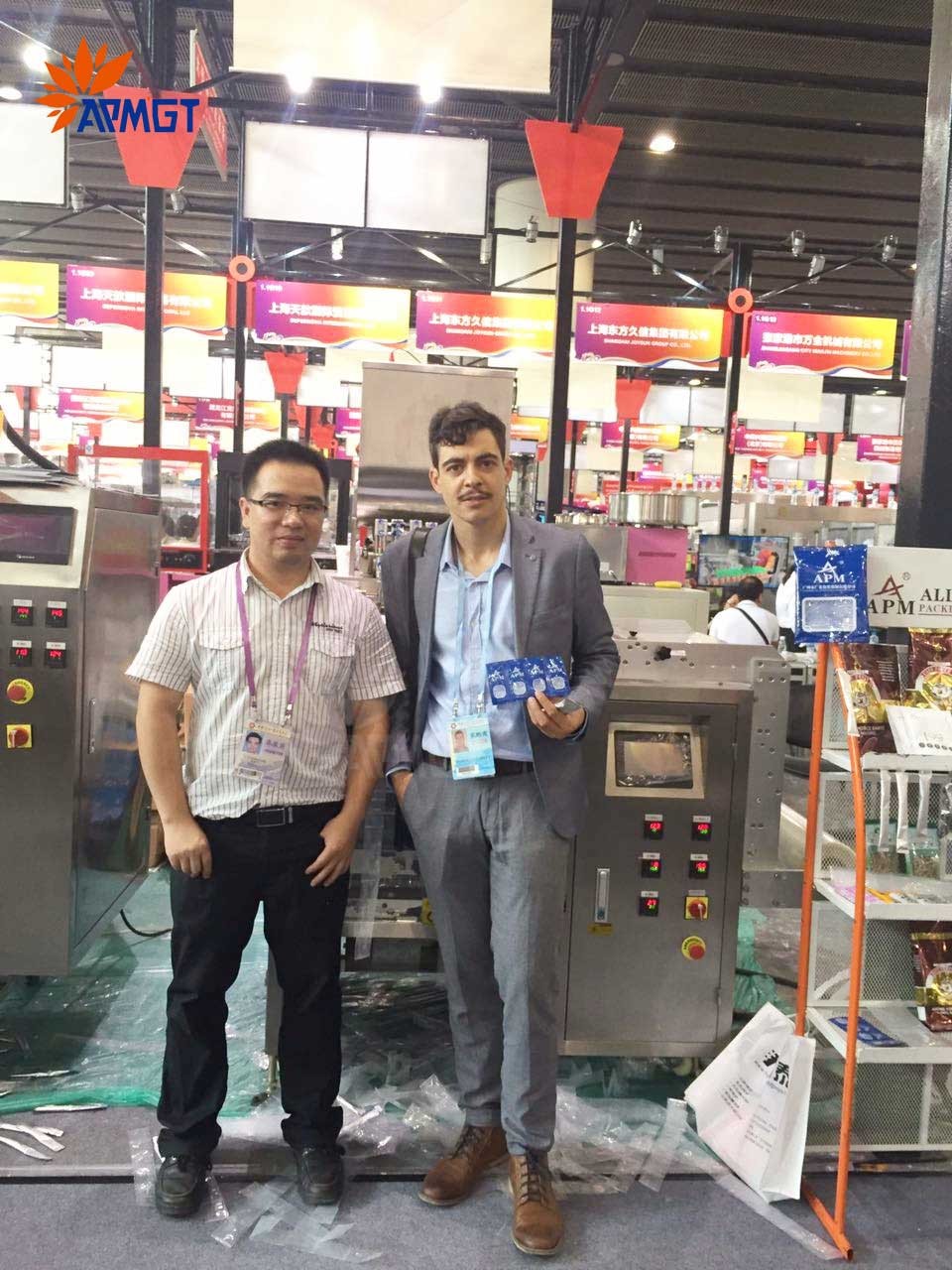 广花智能与客户共庆合作成功