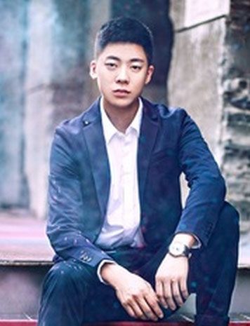 设计师：李康