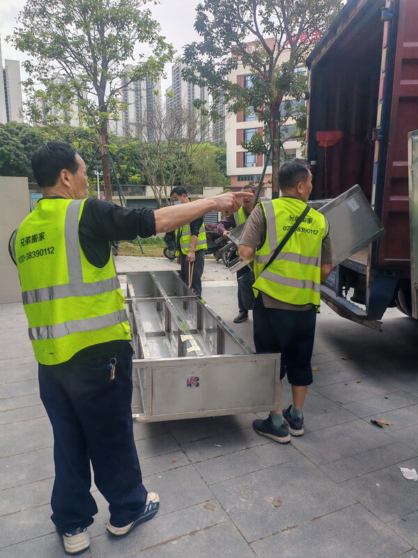 兄弟专业搬家服务