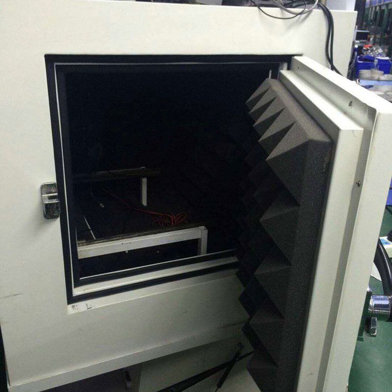 隔音箱